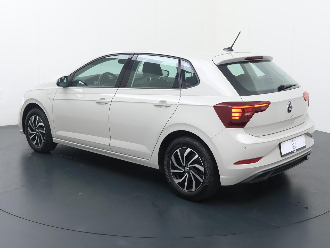 Volkswagen POLO 1.0 TSI Life | 95 PK | Adaptive Cruise control | DAB | Volledig digitaal cockpit