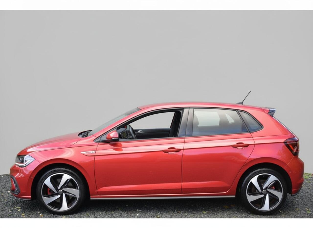 Volkswagen POLO GTI 2.0 TSI 210PK DSG SPORT VIRTUAL/LED/CARPLAY FABRIEKS GARANTIE