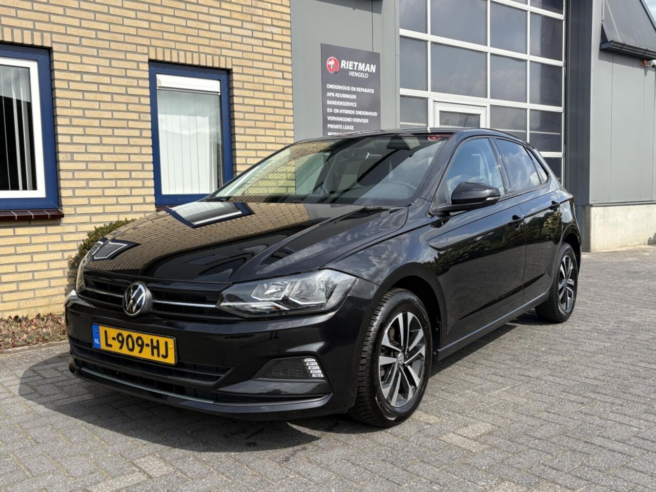 Volkswagen POLO 1.0 TSI Highl.BnsR APPLE CARPLAY-NAVI-STOELVERWARMNG