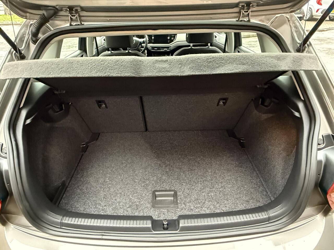 Volkswagen POLO 1.0 TSI Comfortline / Airco/ Navigatie/ Cruise/ Apple carplay/