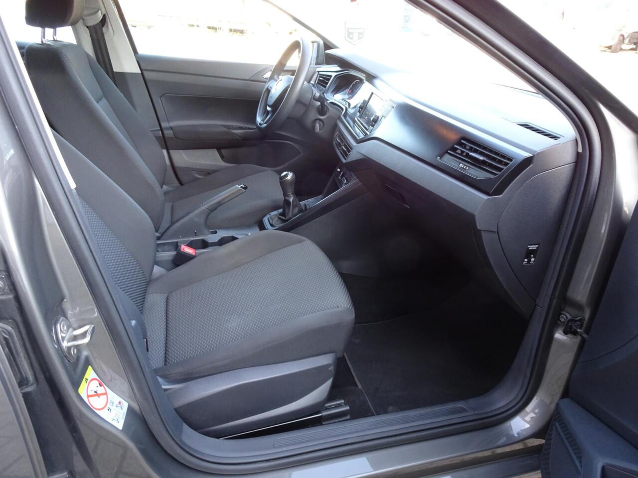 Volkswagen POLO 1.0 MPI Comfortline AIRCO l CruiseControl l Trekhaak