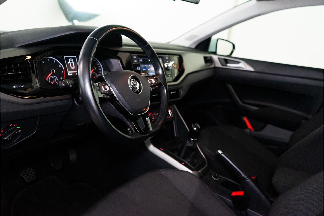 Volkswagen POLO 1.0 TSI 96PK | NL AUTO+NAP | Pano | LED | Carplay