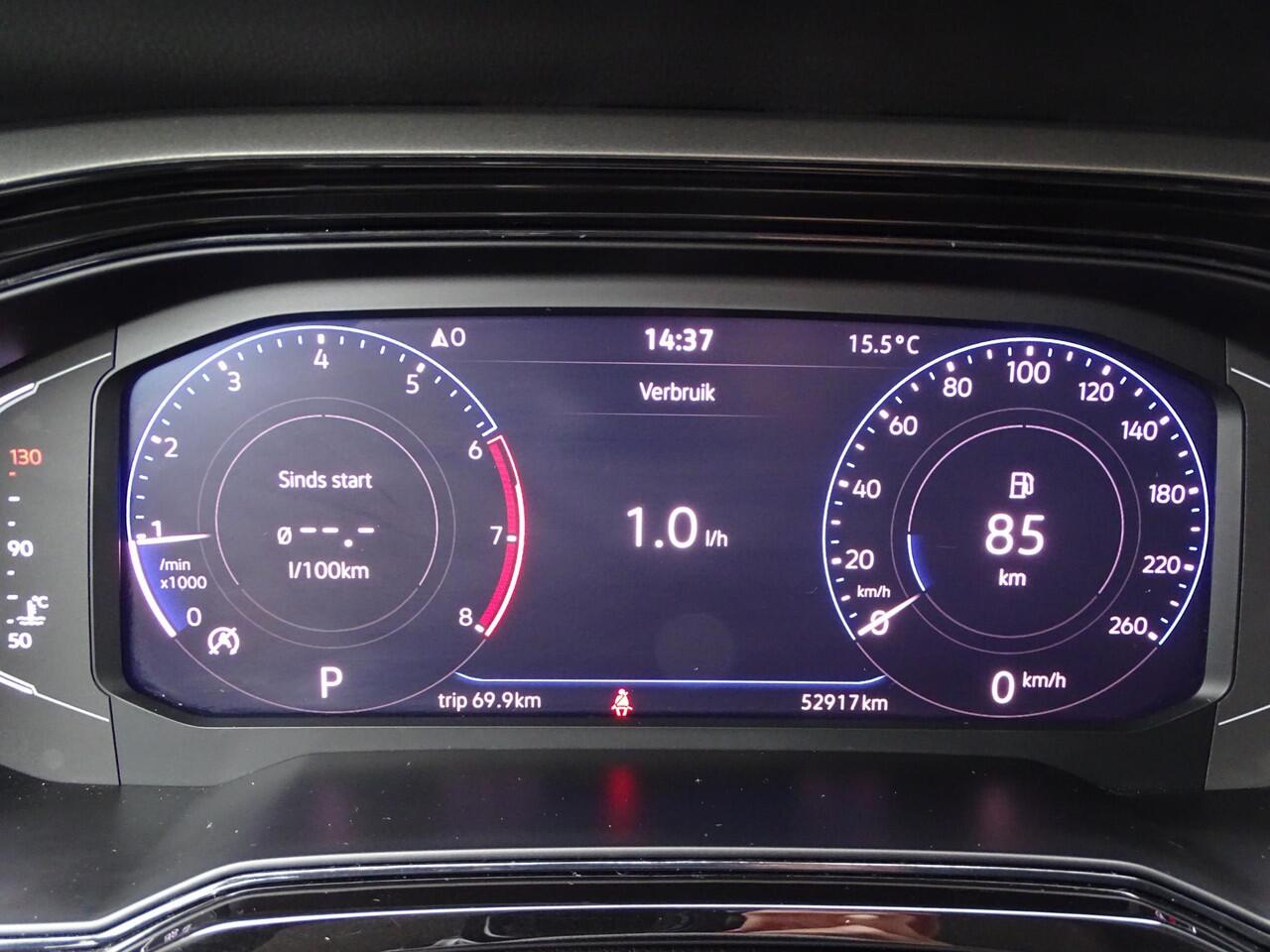 Volkswagen POLO 1.0 Tsi comfortline AUTOMAAT | VIRTUAL DISPLAY | STOELVERWARMING | NAVIGATIE | APPLE CARPLAY | KEYLESS ENTRY/GO | PARKEERSENSOREN VOOR EN ACHTER | CRUISE CONTROL |