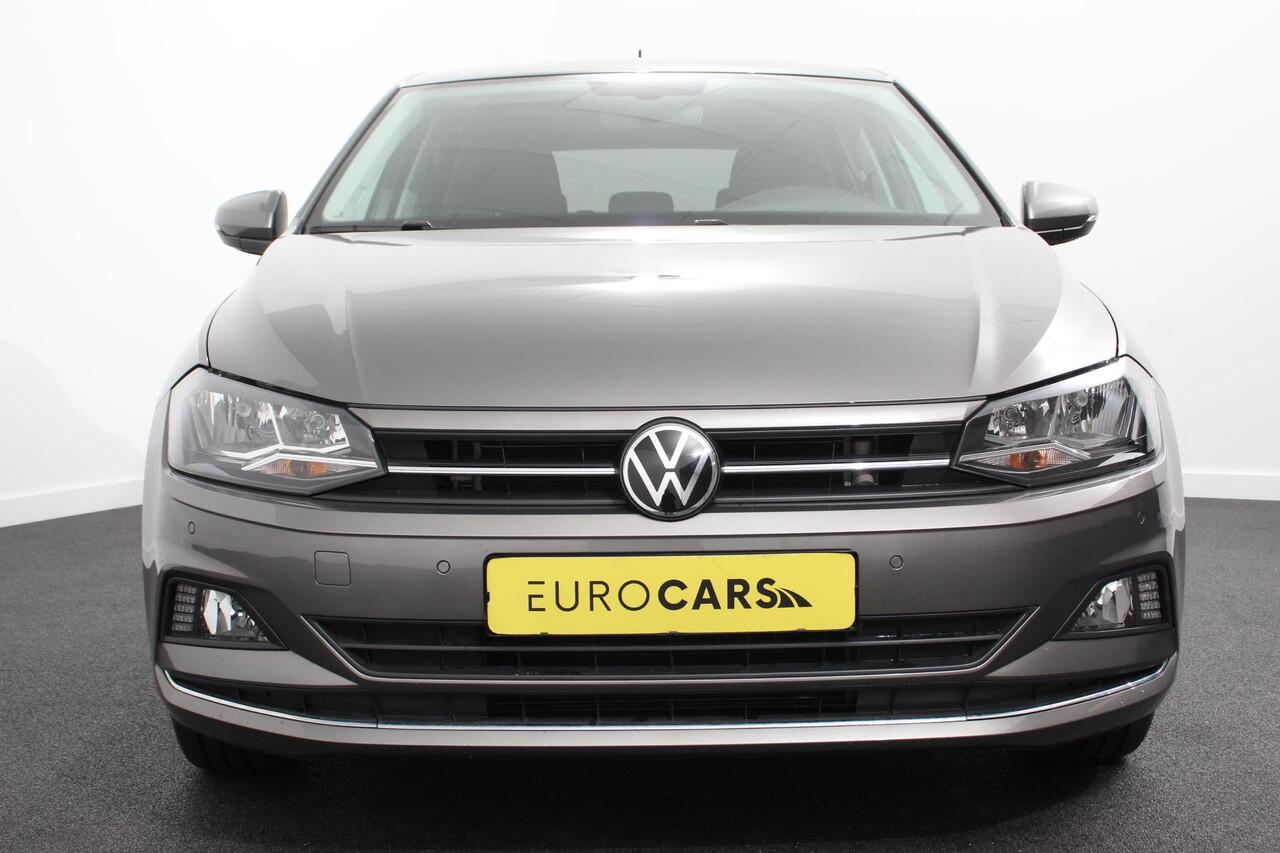 Volkswagen POLO 1.0 TSI 110pk DSG Highline | Navigatie | Apple Carplay/Android Auto | Parkeersensoren | Adaptive Cruise Control | Stoelverwarming | Getinte ramen | Climatronic