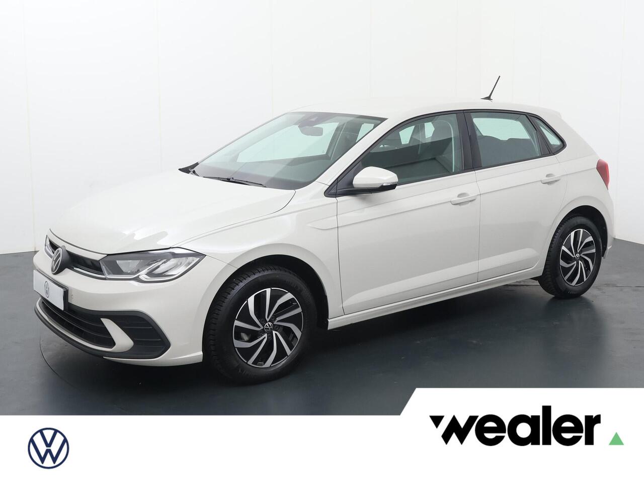 Volkswagen POLO 1.0 TSI Life | 95 PK | Parkeersensoren | Apple Carplay/Android Auto | Multifunctioneel stuur |