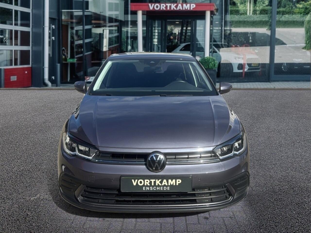 Volkswagen POLO 1.0 TSI LIFE CAMERA/CARPLAY/PDC/AIRCO