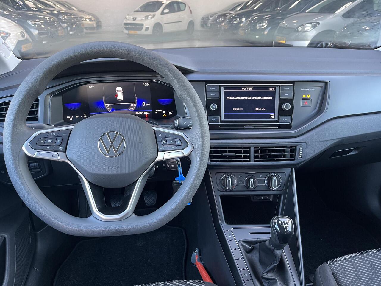 Volkswagen POLO 1.0 TSI Polo / Car-play