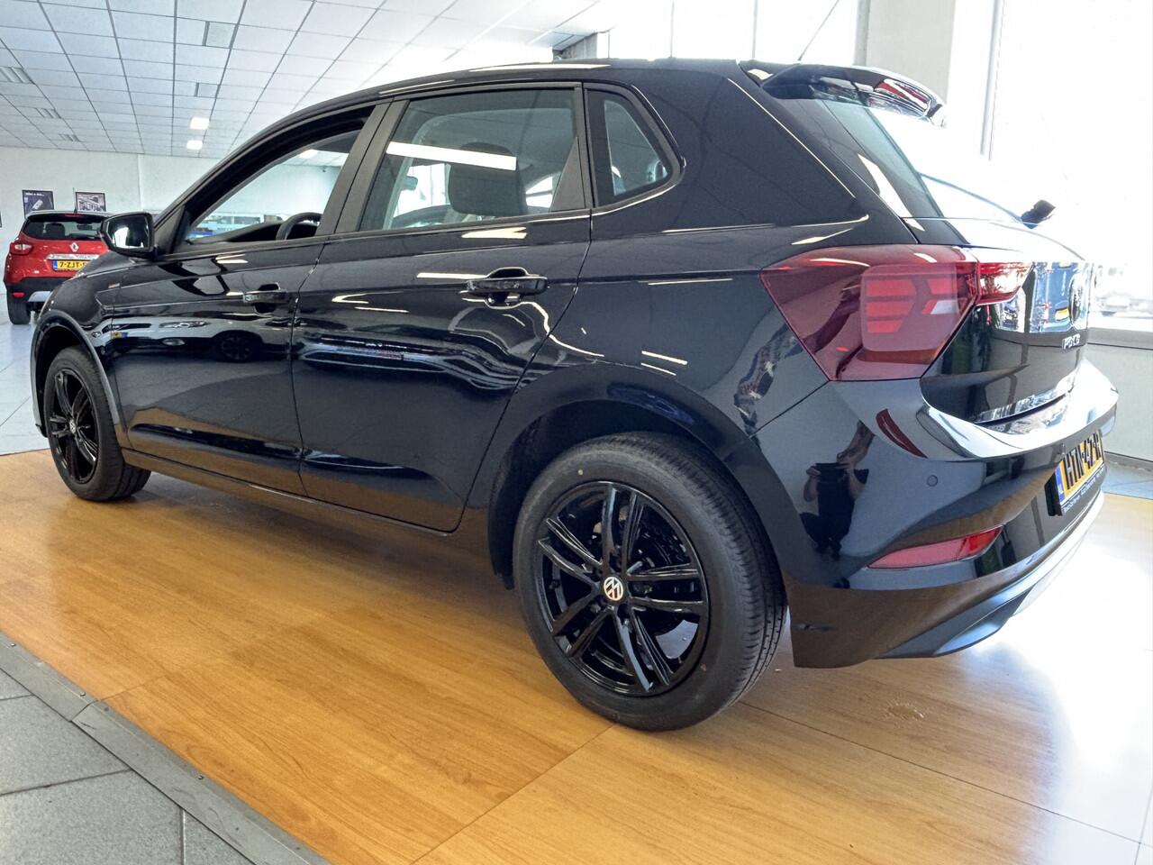 Volkswagen POLO 2025 Edition Black * 16 INCH * STOELVERWARMING * PDC