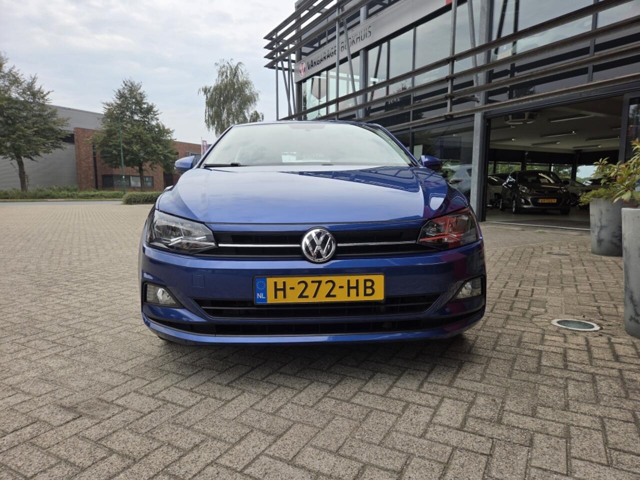 Volkswagen POLO 1.0 TSI Comfortline Executive | Navi