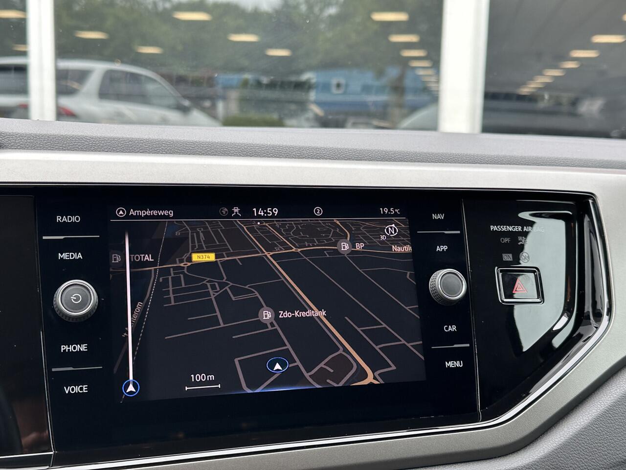 Volkswagen POLO 1.0 TSI R-Line | LED | Camera | Navi | CarPlay | Automaat