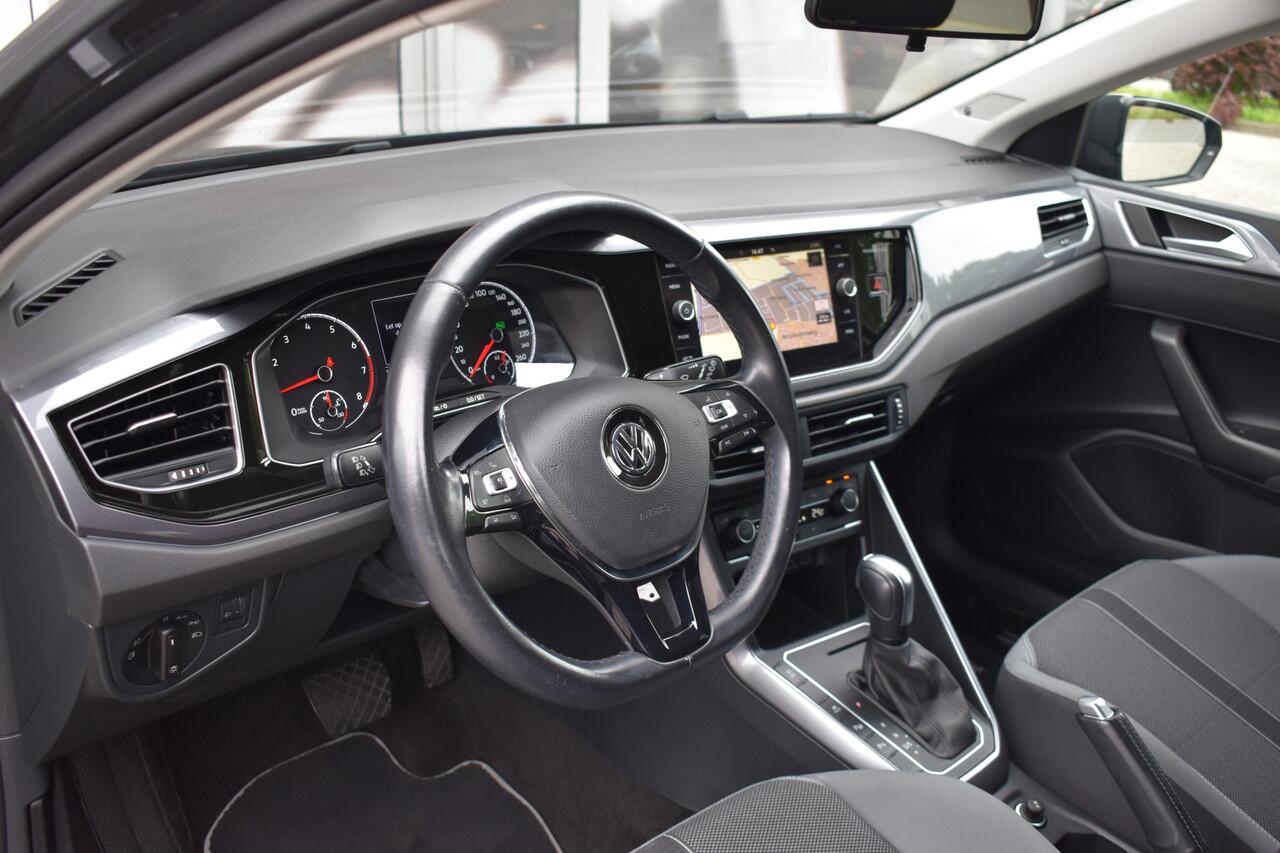 Volkswagen POLO 1.5 TSI Highline Business R / Automaat / Cruise C. / LED / Parkeerhulp / Bluetooth /