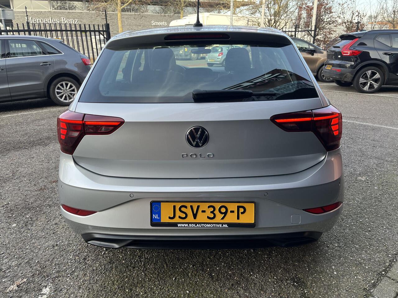 Volkswagen POLO 1.0 TSI Comfortline 1e EIGENAAR!! // FULL LED // APPLE CARPLAY / ANDROID AUTO // PDC V+A // CRUISE