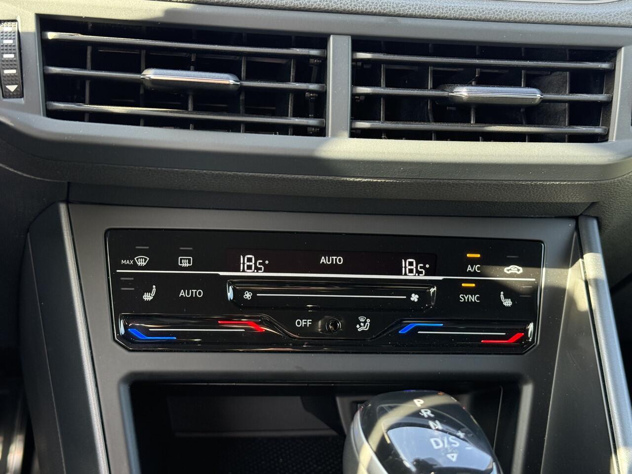 Volkswagen POLO 1.0 TSI R-Line DSG | IQ-light | Nav | Clima