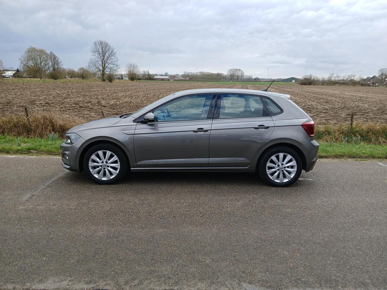 Volkswagen POLO 1.0 TSI Highline