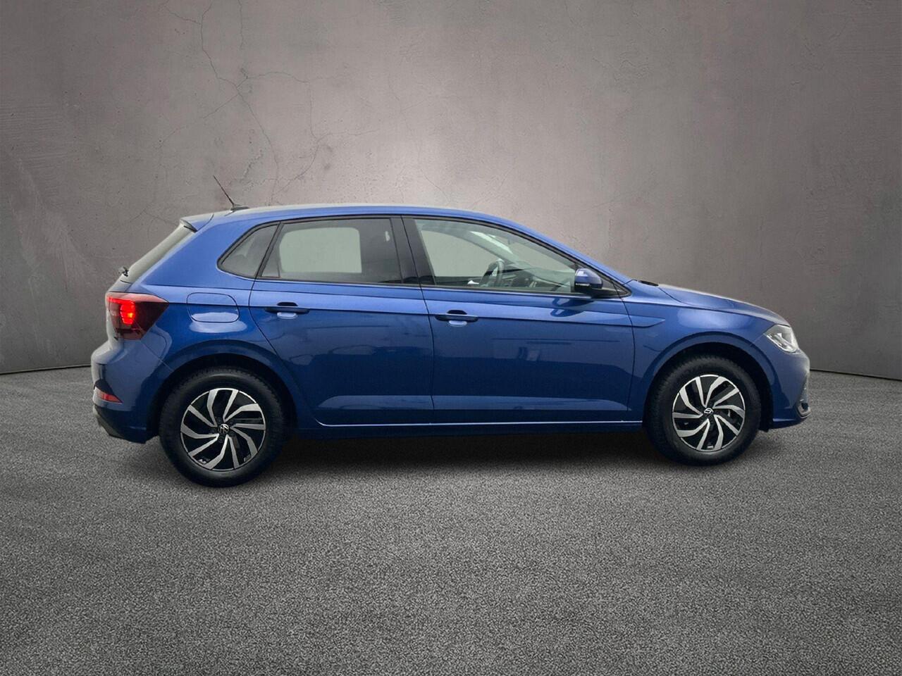 Volkswagen POLO Life Edition 1.0 TSI 95pk Adaptive cruise control, Achteruitrijcamera, LED koplampen, App connect, DAB, Radio, Bluetooth