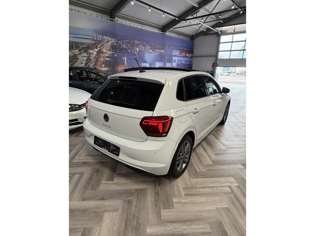 Volkswagen POLO 1.0 TSI Highline Pano,Automaat,Led,stoelverwarming,Alarm