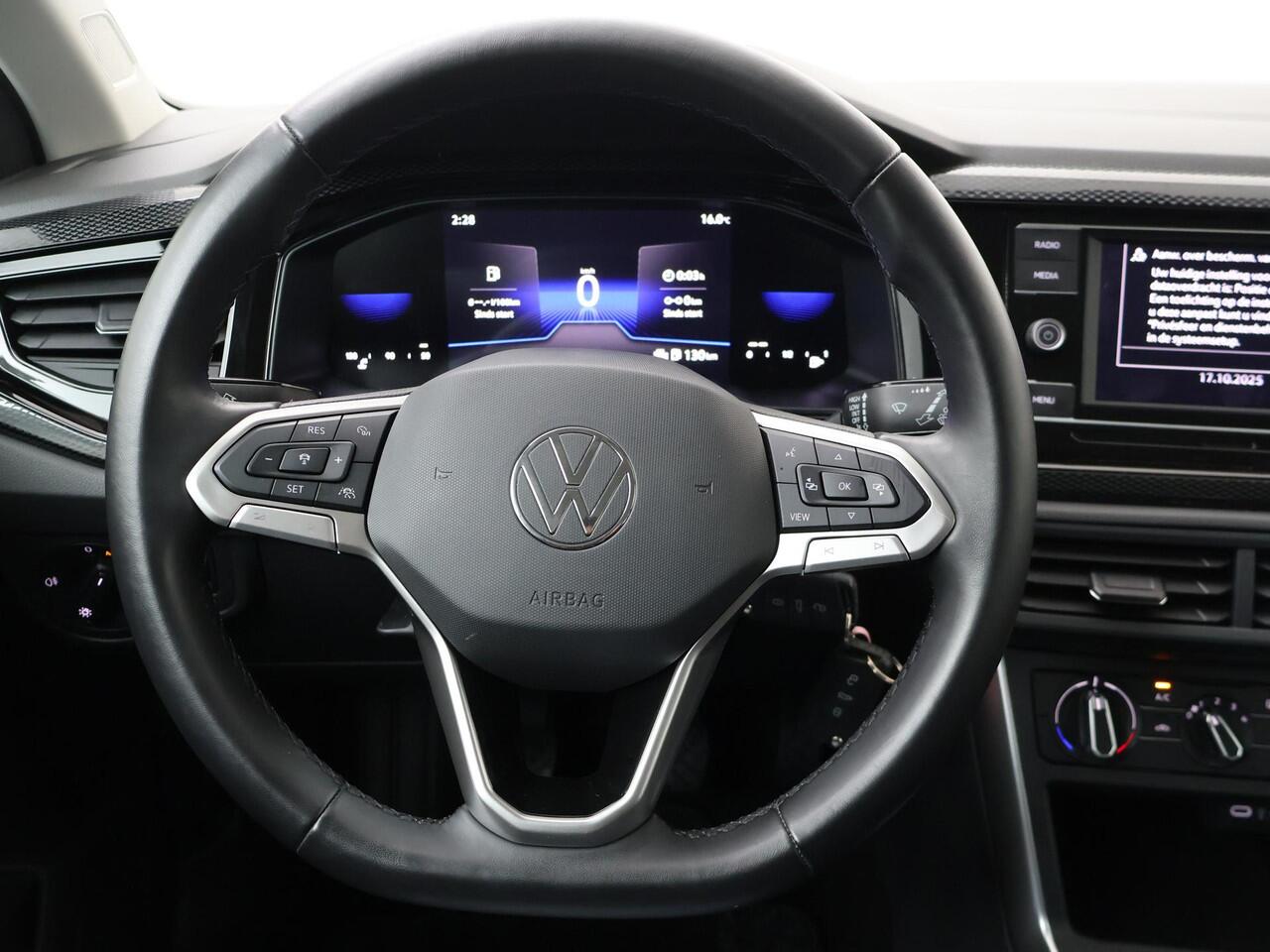 Volkswagen POLO 1.0 TSI Life | 95 PK | Adaptive cruise control | LED verlichting | Apple Carplay/Android Auto |