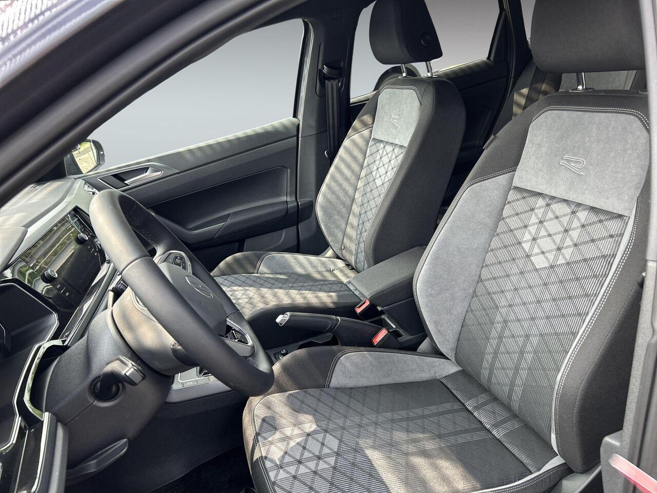 Volkswagen POLO 1.0 TSI R-Line