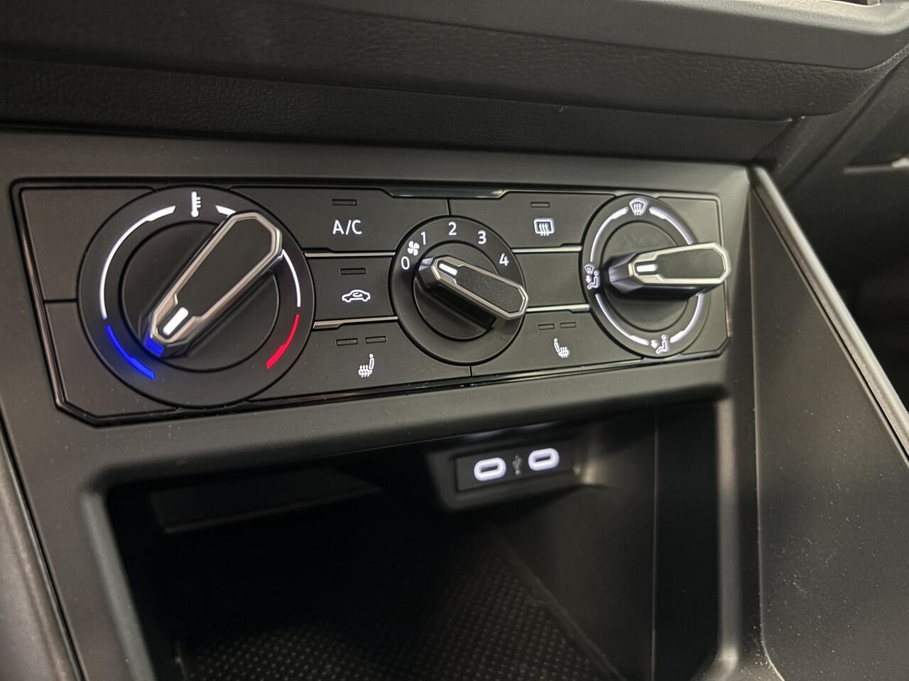 Volkswagen POLO 2025 Edition Black * 16 INCH * STOELVERWARMING * PDC