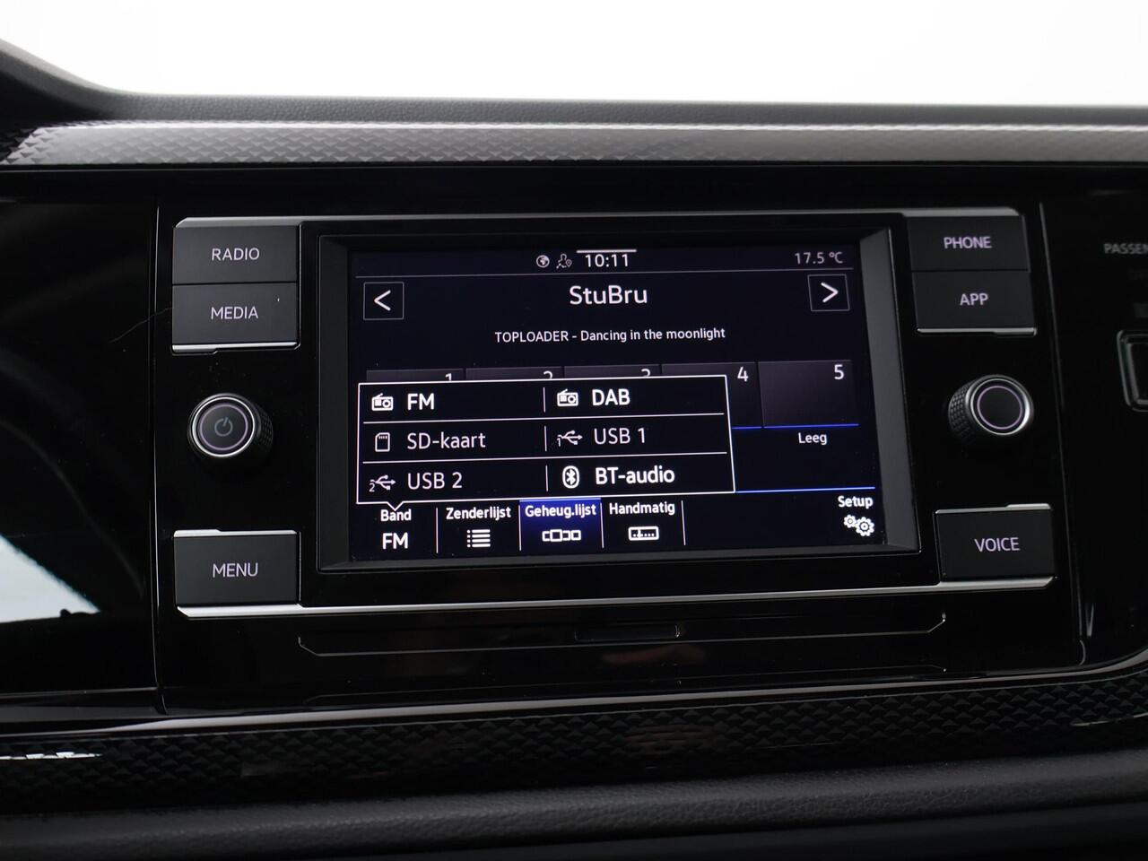 Volkswagen POLO 1.0 TSI Life | 95 PK | LED verlichting | Adaptive cruise control | Parkeersensoren | Apple Carplay/Android Auto |