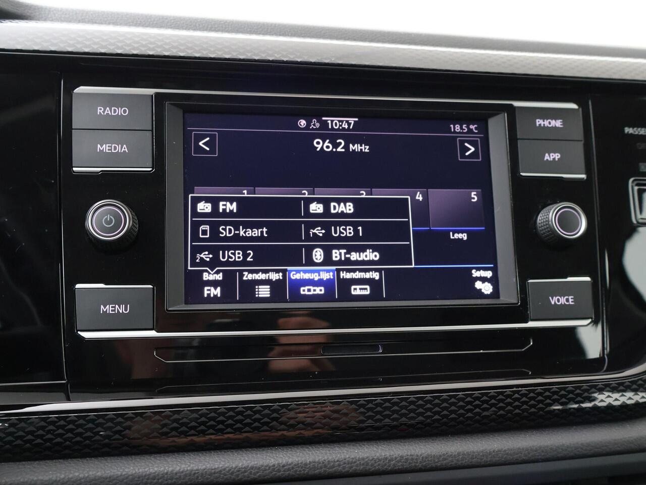 Volkswagen POLO 1.0 TSI Life | 95 PK | Adaptive cruise control | Parkeersensoren | LED verlichting |