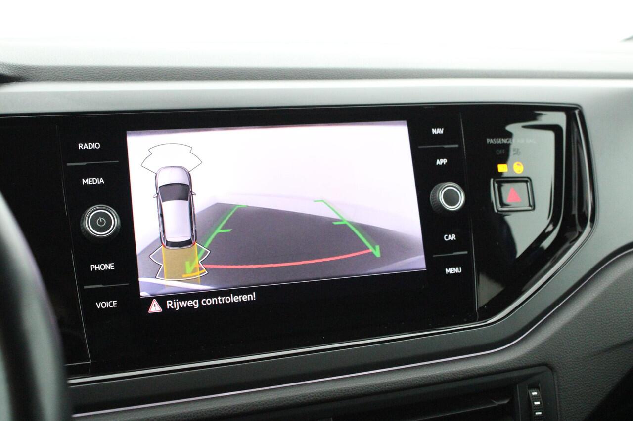 Volkswagen POLO 1.0 TSI 95pk 2x R-Line Navigatie Keyless Camera Virtual Cockpit Led Panoramadak