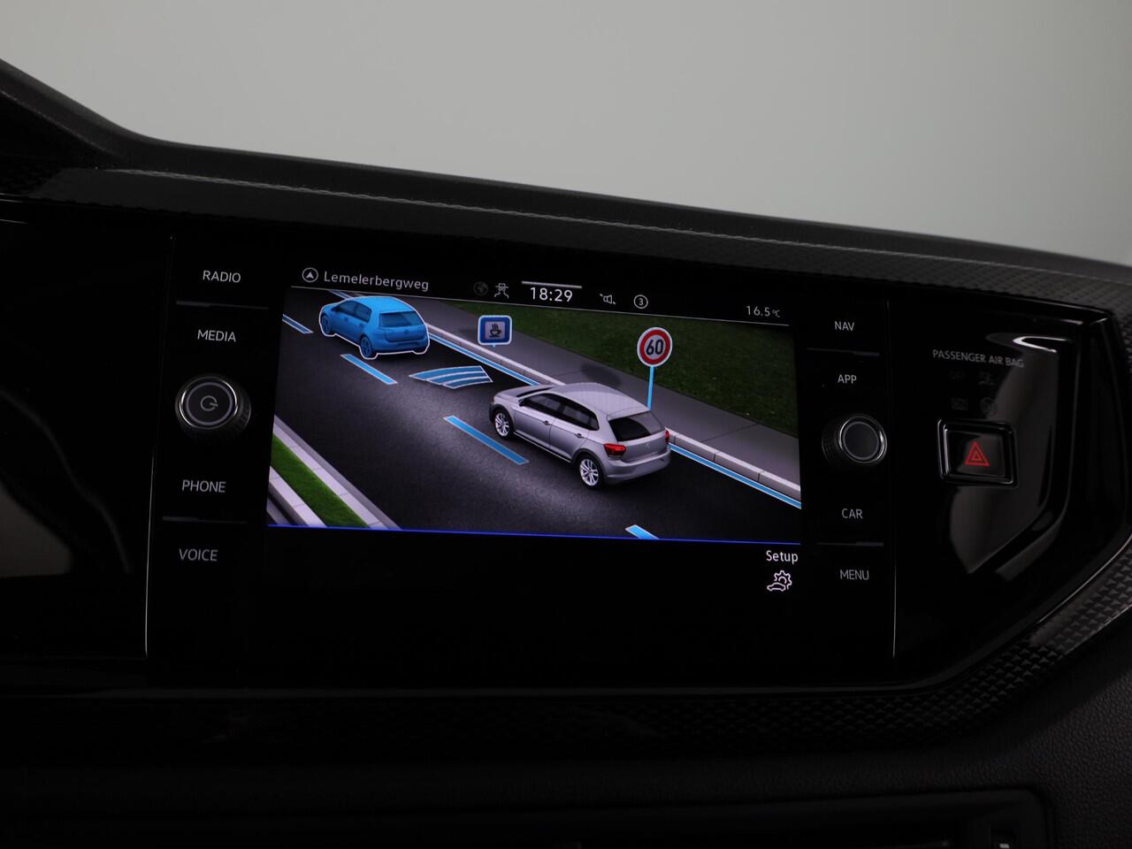 Volkswagen POLO 1.0 TSI Life Edition 95 pk | Verlengde garantie | Navigatie | Parkeersensoren | Achteruitrijcamera | Adaptieve cruise control | Stoelverwarming |