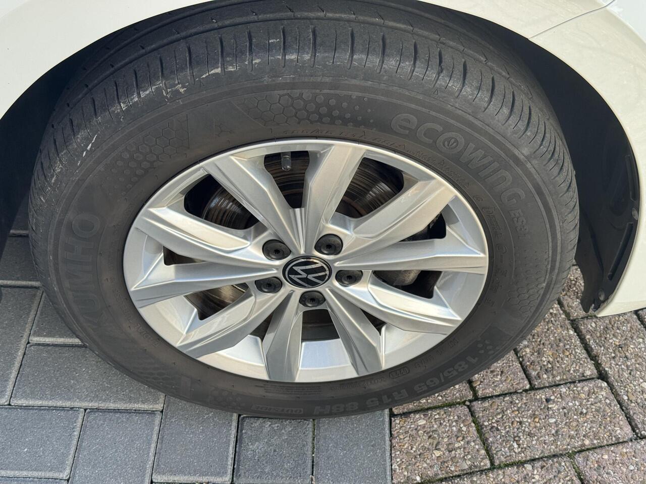 Volkswagen POLO 1.0 TSI Highline,Cruise,Navi,Apple,Pdc