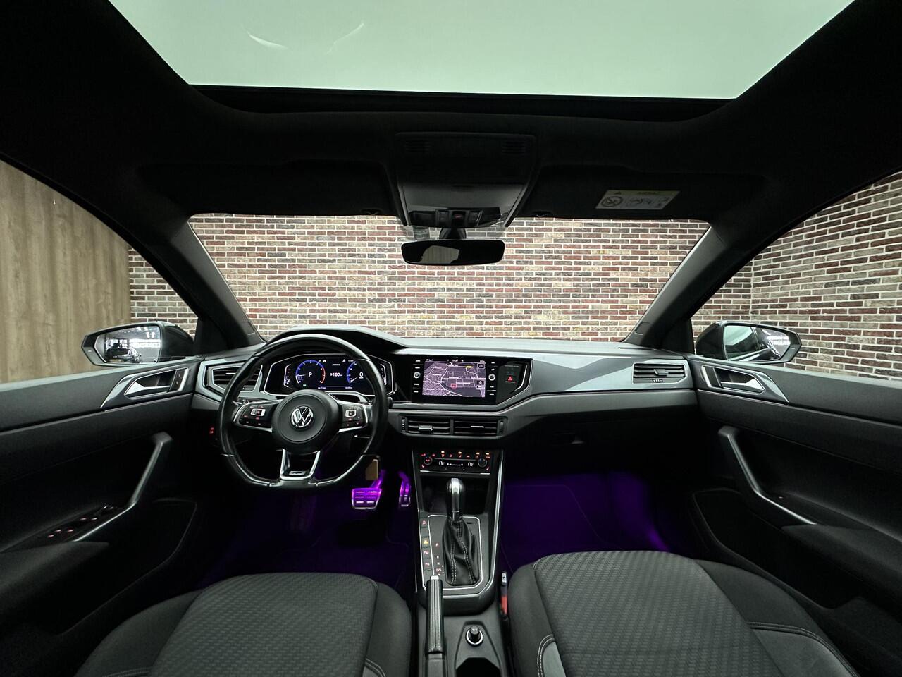 Volkswagen POLO 1.5 TSI Highline Business R-Line | Dak| Sfeer| LED|