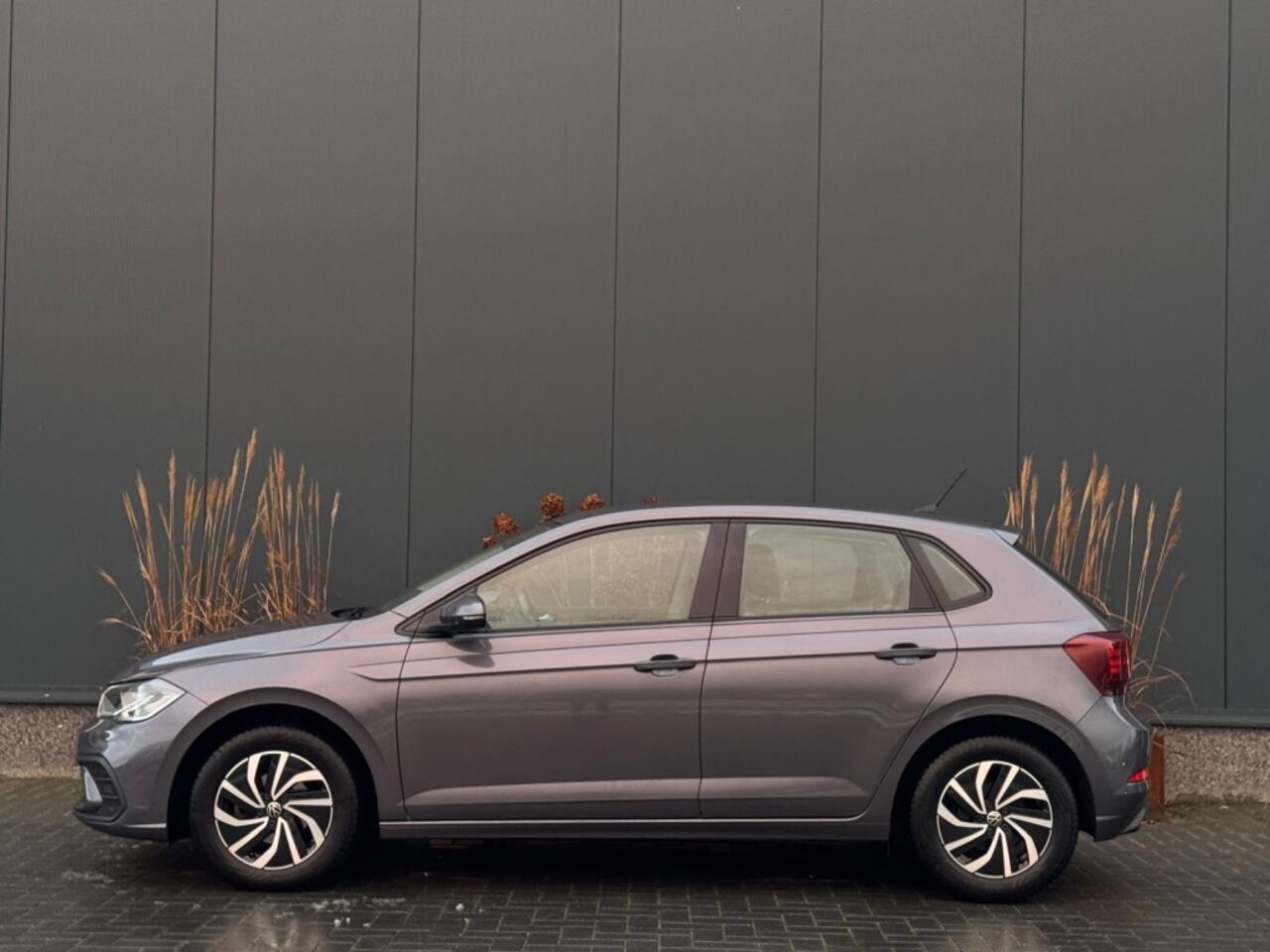 Volkswagen POLO 1.0 TSI Life GARANTIE NAVI APPLE CARPLAY ECC SPORTVELGEN