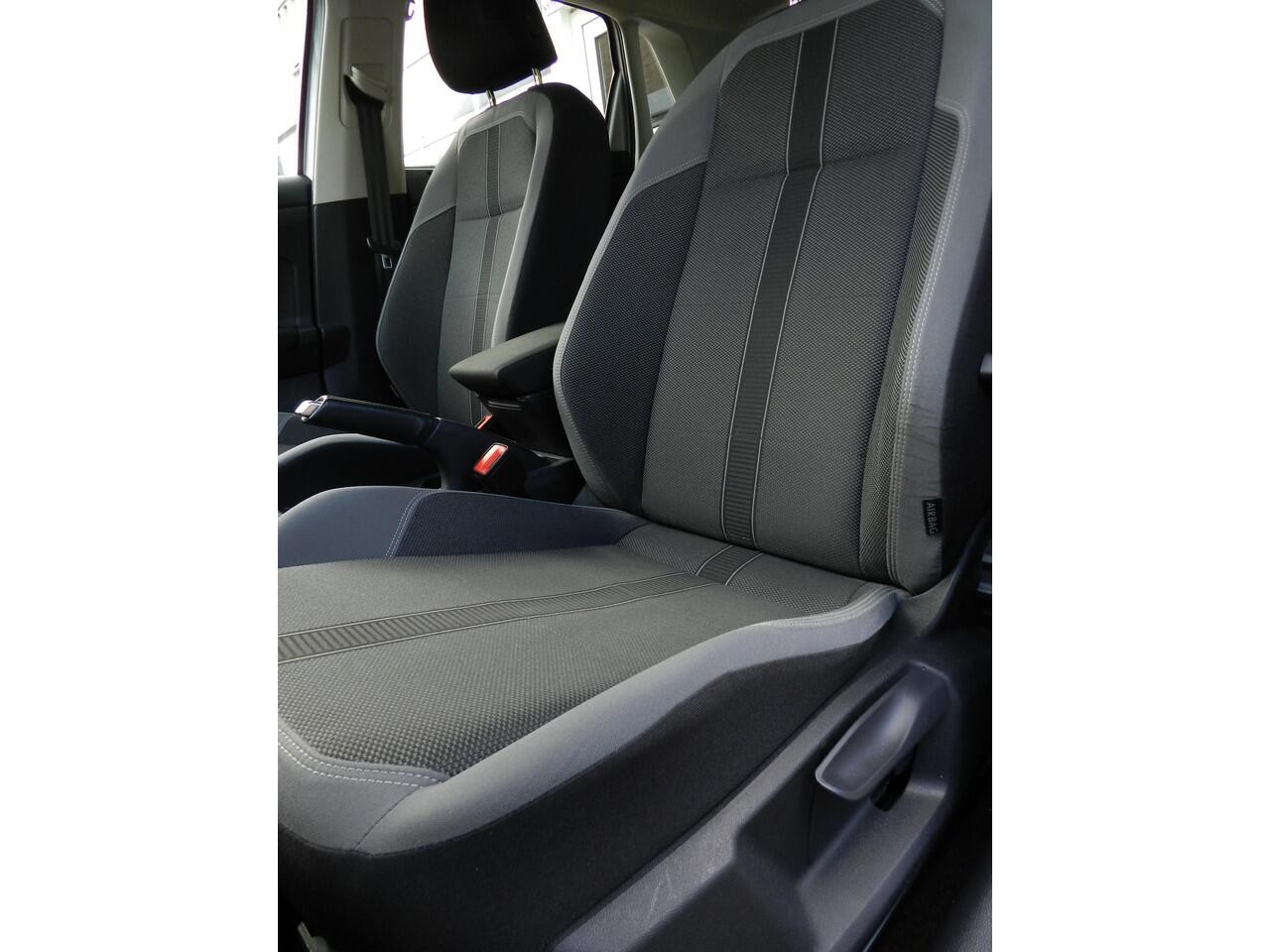 Volkswagen POLO 1.0 TSI Highline Digitale Cockpit - R-Line - Apple Carplay - Adapt.Cruise - NAP - 100% Onderhouden - FULL LED