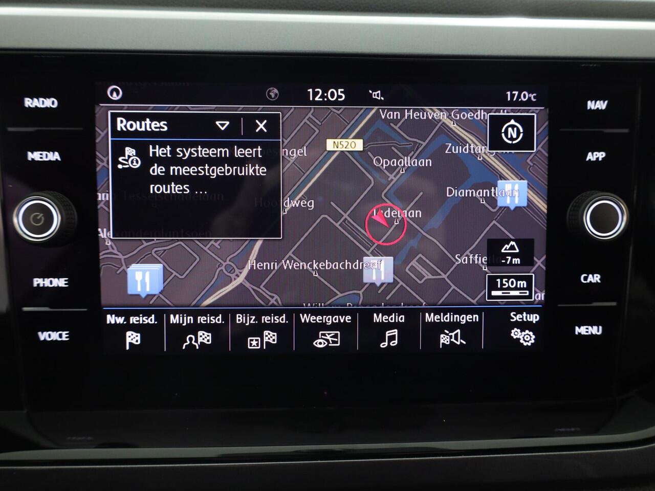 Volkswagen POLO 1.0 TSI Comfortline 95 pk | Navigatie | Parkeersensoren | Achteruitrijcamera | Apple Carplay/Android Auto | Autom. airco |