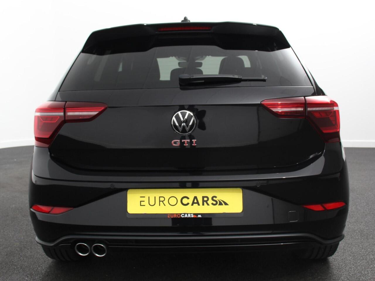 Volkswagen POLO 2.0 TSI GTI Automaat Navigatie Apple Carplay / Android Auto Adaptive Cruise Control Parkeersensoren Park Assist Dodehoek Assistent Stoelverwarming Climate Control