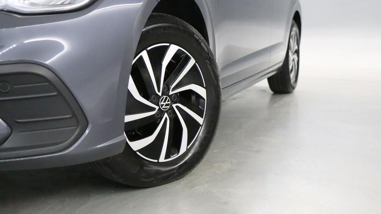 Volkswagen POLO 1.0 TSI 95pk Life Edition DSG / Navigatie / Stoelverwarming / Camera