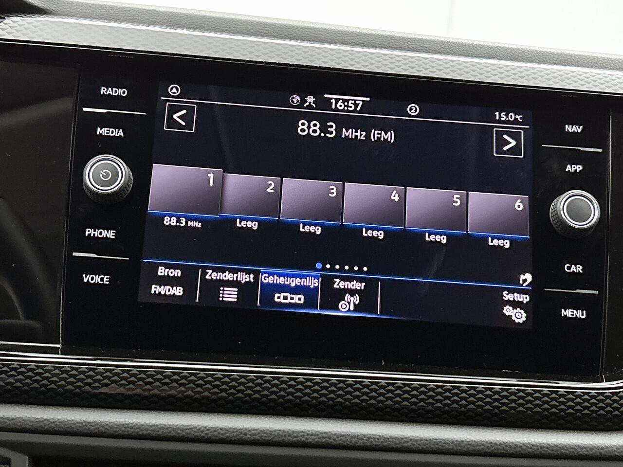 Volkswagen POLO 1.0 TSI Life Edition Lichtmetaal, Carplay, Getint glas