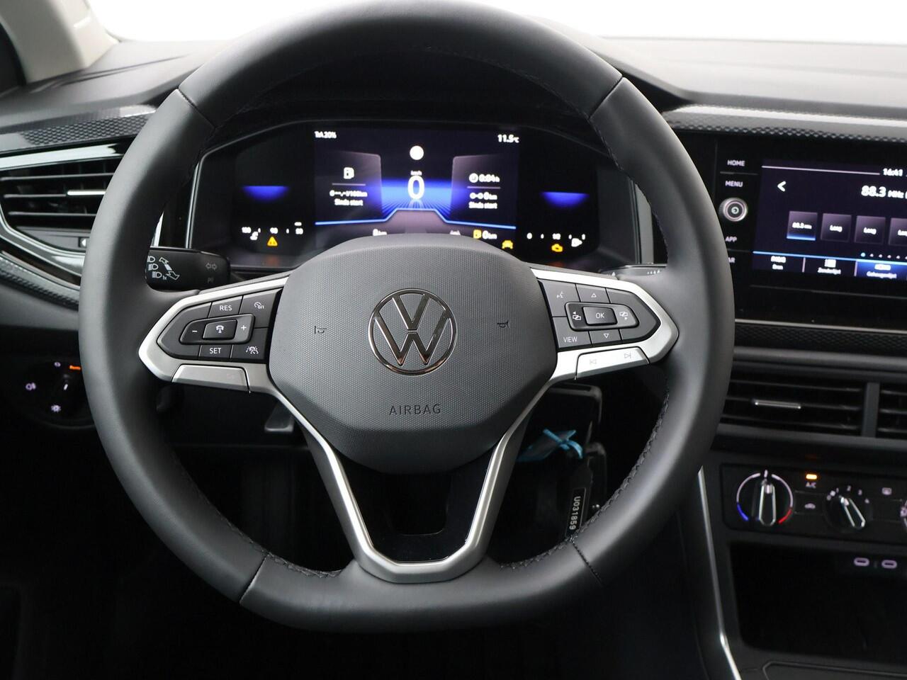 Volkswagen POLO Life Edition 1.0 70 kW / 95 pk TSI Hatchback 5 ver