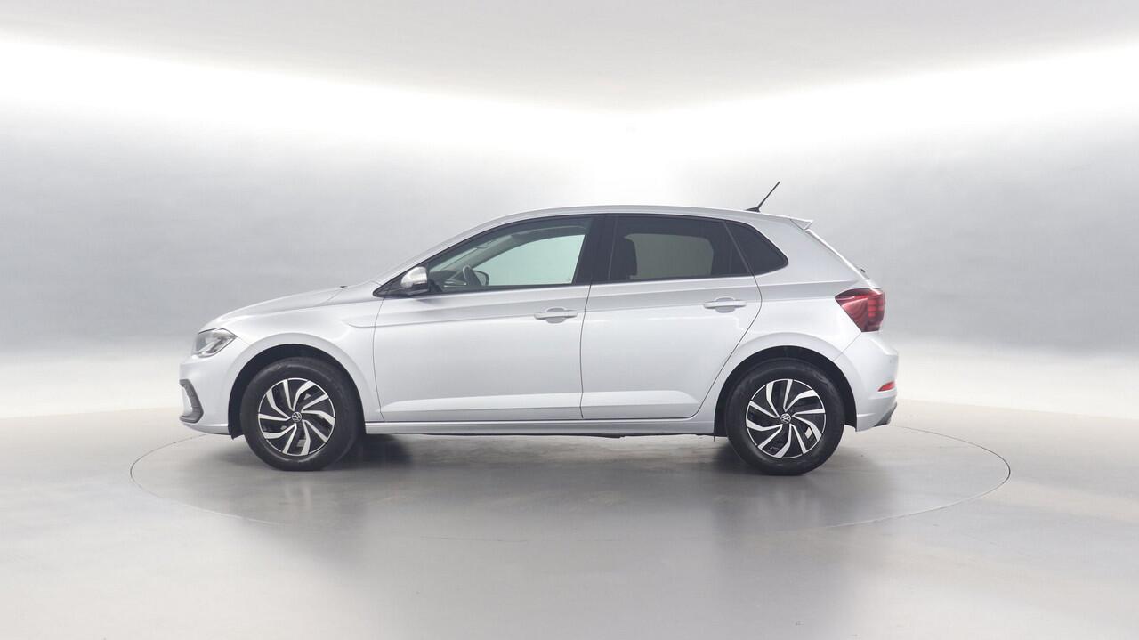 Volkswagen POLO 1.0 TSI 95pk Life Edition / Navigatie / Keyless / Stoelverwarming / Camera