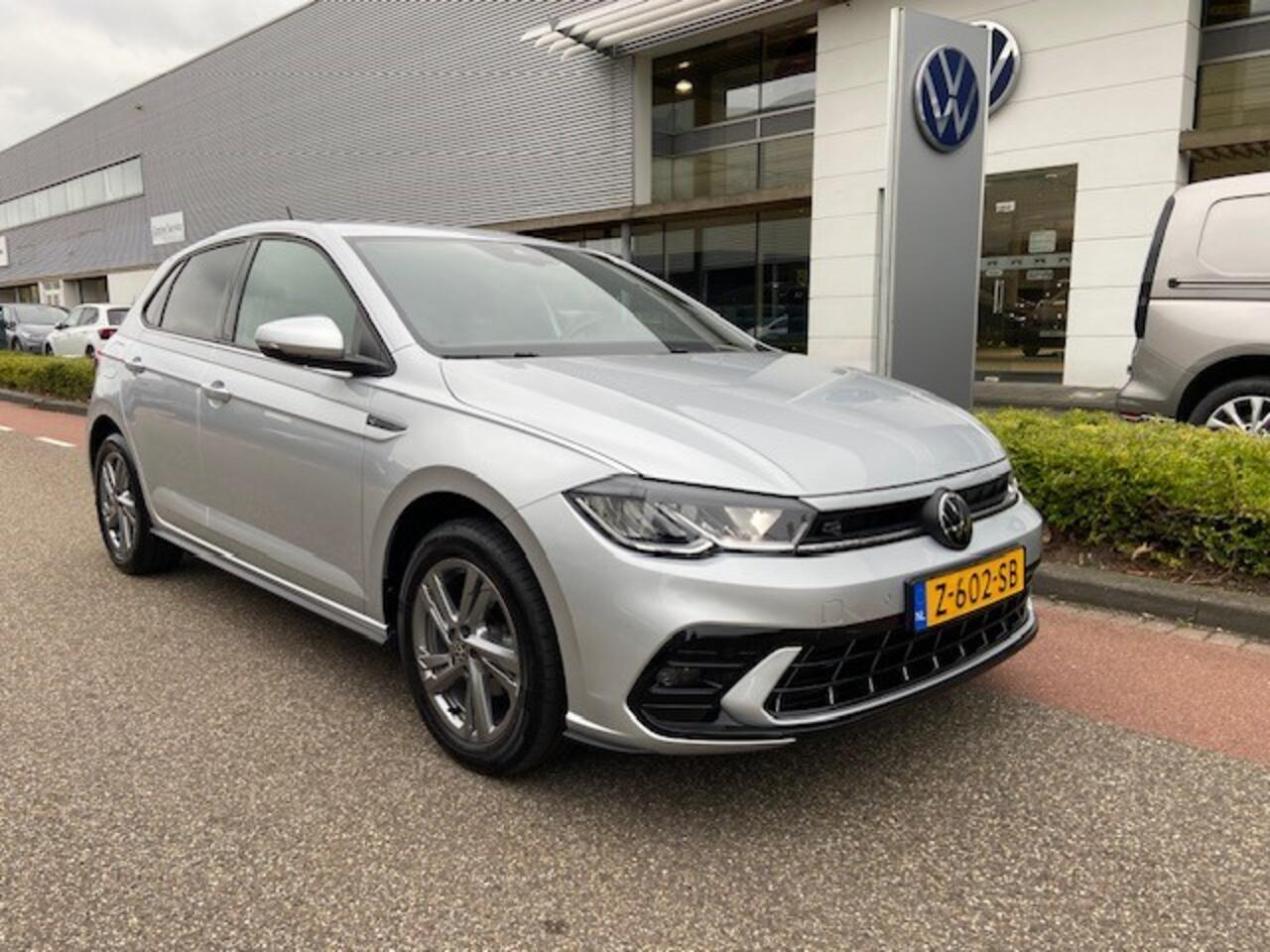 Volkswagen POLO 1.0 TSI R-Line / 16"LMV / CAMERA / NAVI / APP.Connect / PDC v+a / Sportstoelen