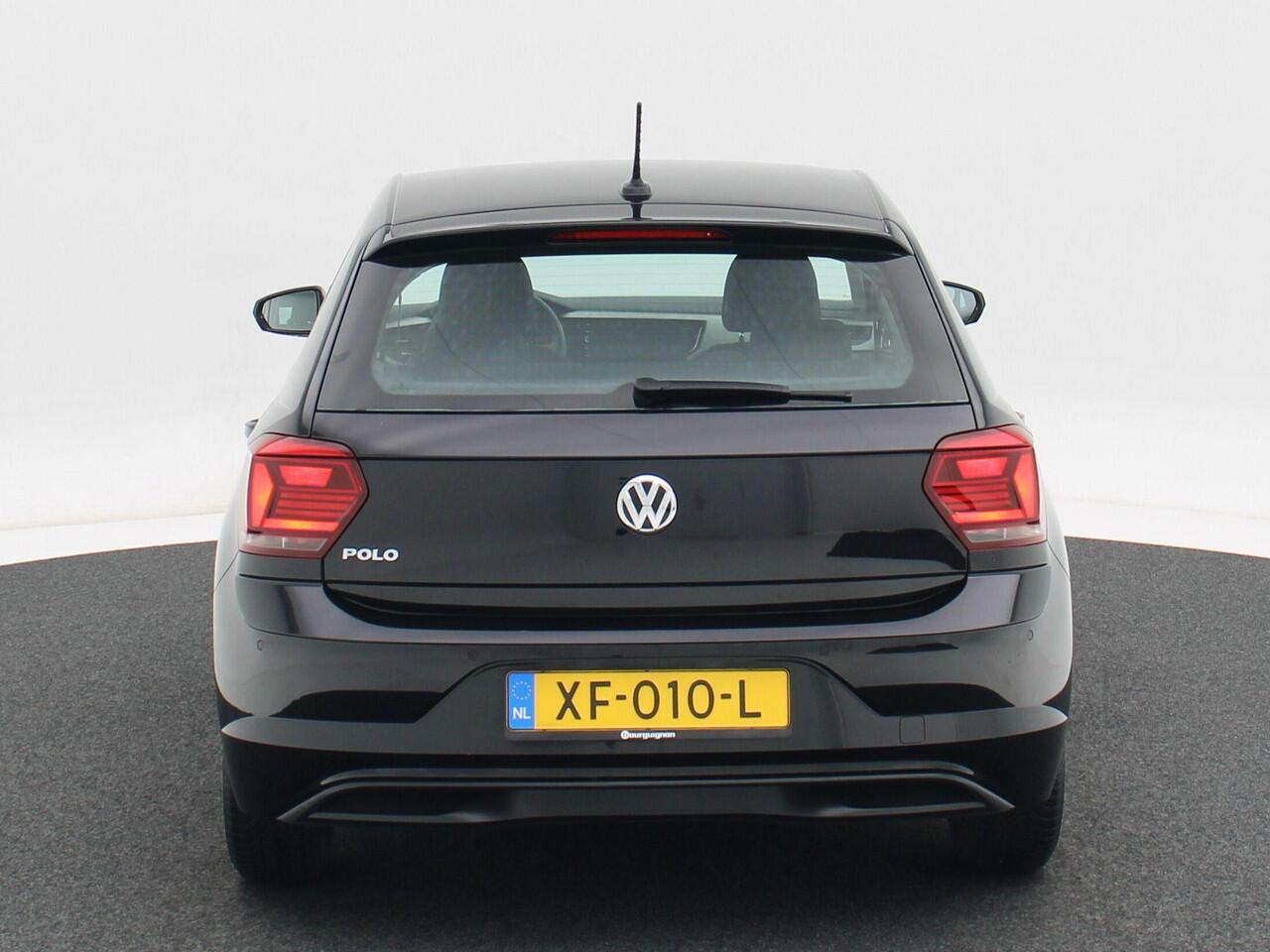 Volkswagen POLO 1.0 TSi Comfortline | Adaptive Cruise | Parkeersensoren | Carplay | Airco | Navigatiesysteem | LED | 89.086 Km!