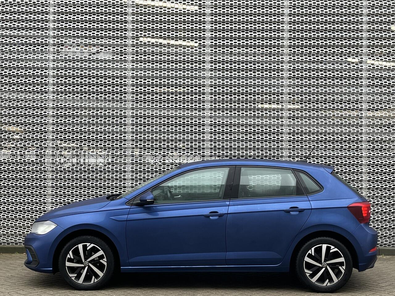 Volkswagen POLO 1.0 TSI 95PK Life / Parkeersensoren V+A / Digitale Cockpit / LED / App-Connect / Navigatie / Draadloze Oplader **