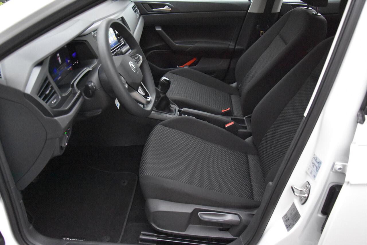 Volkswagen POLO 1.0 TSI Polo nieuw model. NAP-1e eigenaar-Garantie