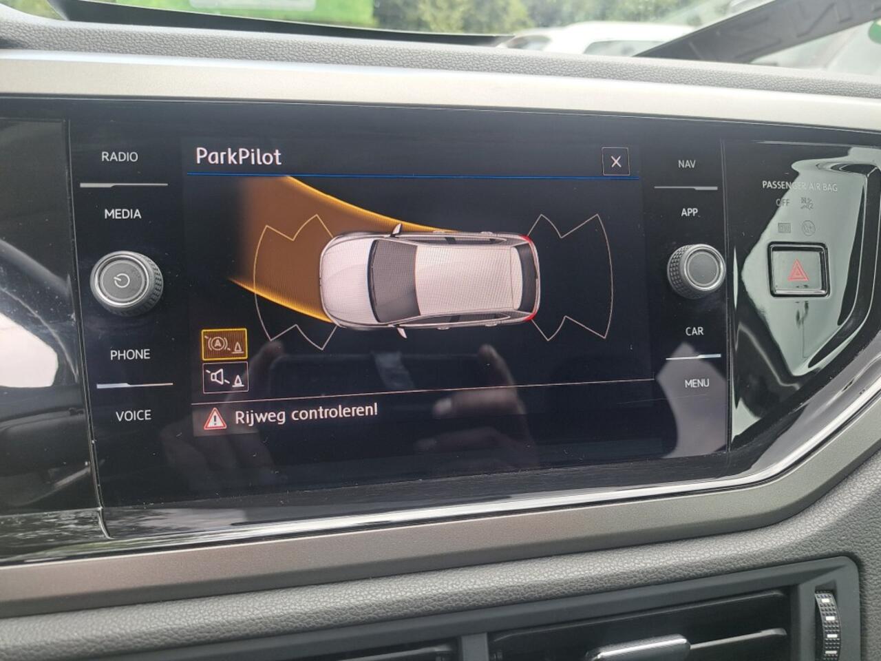 Volkswagen POLO 1.0 TSI 95 Pk Comfortl Bs Acc Nav. Lmv 5 drs. Apple CarPlay