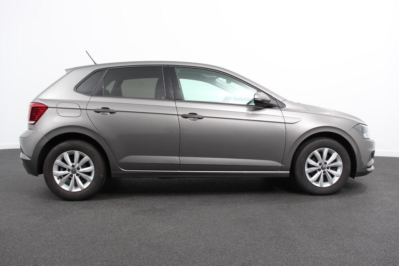 Volkswagen POLO 1.0 TSI 110pk DSG Highline | Navigatie | Apple Carplay/Android Auto | Parkeersensoren | Adaptive Cruise Control | Stoelverwarming | Getinte ramen | Climatronic