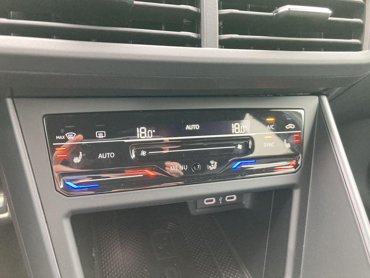 Volkswagen POLO 1.0 TSI R-Line Edition 95PK DSG · IQ.Light · Camera · Stoelverwarming · Apple/Android Car Play · ACC · Navigatie · 16"Velgen · Climatronic · Digital Cockpit Pro