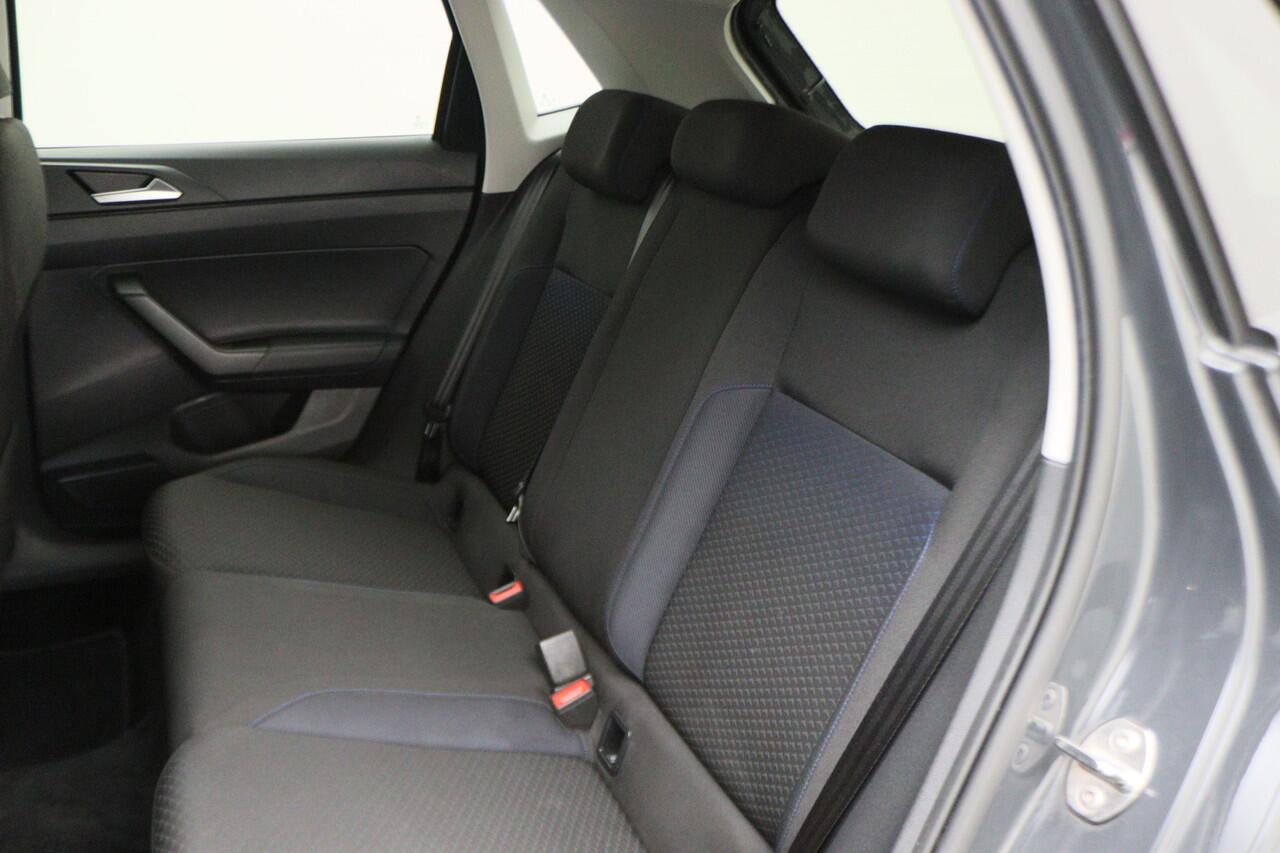 Volkswagen POLO 1.0 TSI Highline Climate, Apple Carplay, Stoelverwarming, Cruise, PDC, 15"