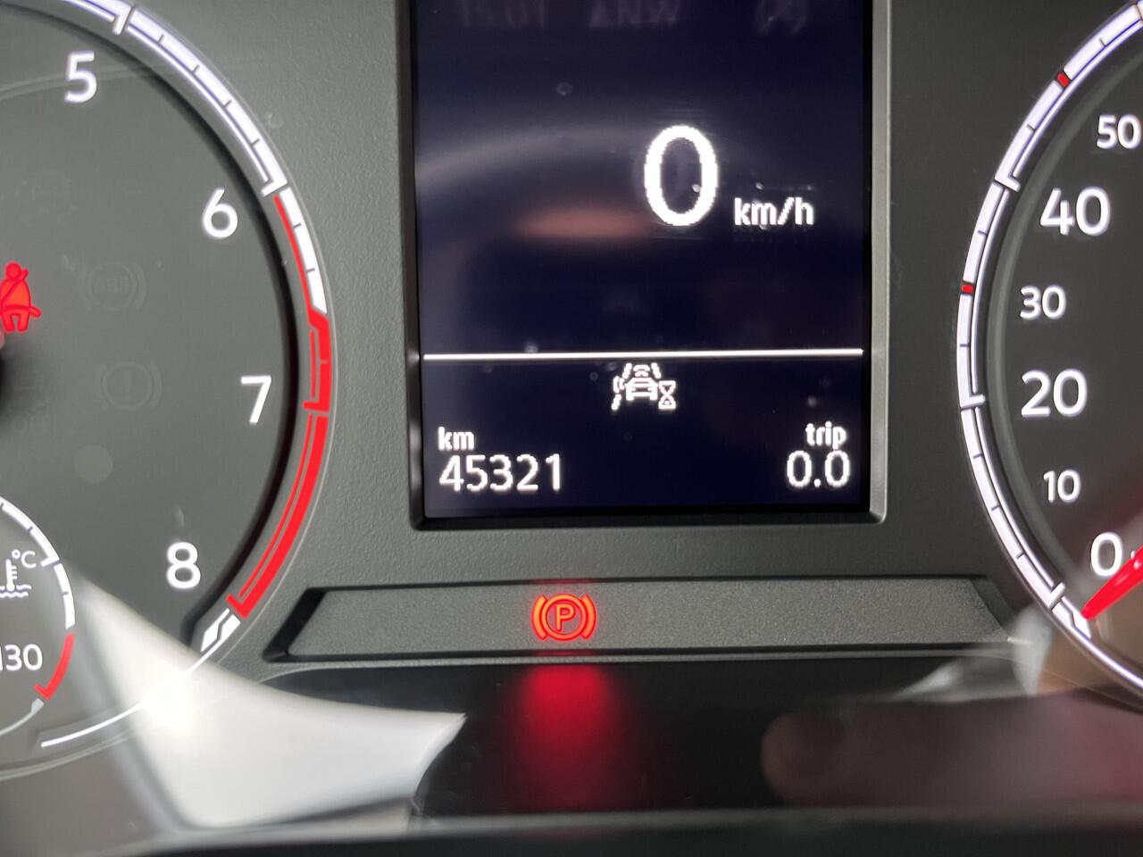 Volkswagen POLO 1.0 TSI Highline / PARK. SENSOREN/ APP CONNECT/ ADAPT. CRUISE/ NAVI/ CLIMA/ DAB/ 16" LMV