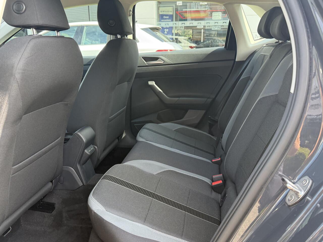 Volkswagen POLO 1.0 TSI 95pk Highline / Climate Control / 16" LMV