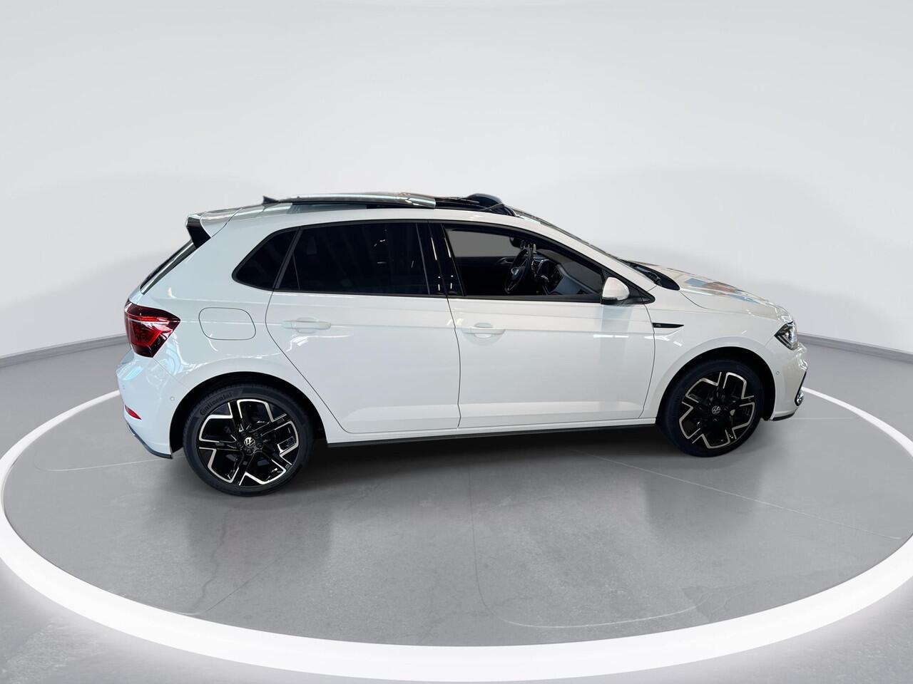 Volkswagen POLO R-Line-Edition 1.0 TSI 95 pk 7 versn. DSG · draadloze telefoonlader ·