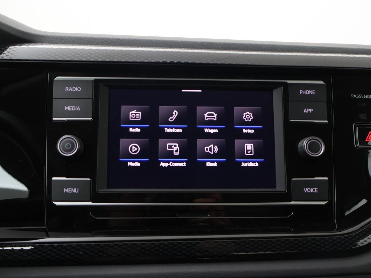 Volkswagen POLO 1.0 TSI Life | 95 PK | Parkeersensoren | Apple Carplay/Android Auto | Multifunctioneel stuur |