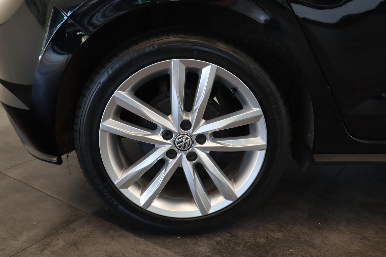 Volkswagen POLO 1.0 TSI Highline R-line Adaptive-Cruise Navigatie 17'Lmv 24 maanden garantie mogelijk (*vraag naar de voorwaarden)